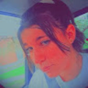 Meet your Posher, Alaina